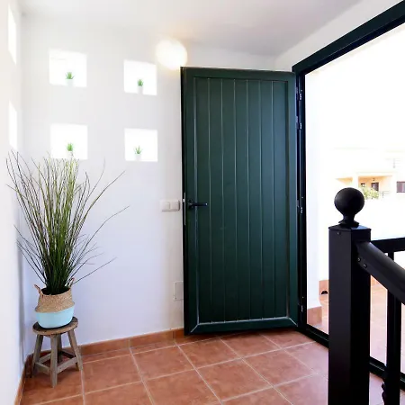 Villa Olympia House Lovely, Close To Town And Beaches With Private Pool & Fast Wifi Corralejo